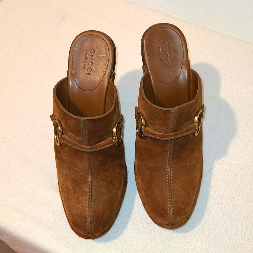 GUCCI SUEDE BROWN HIGH HEEL CLOGS - Picture 2 of 11